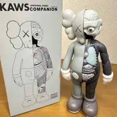 2025年最新】カウズ フィギュアの人気アイテム - メルカリ