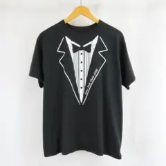 Lane Tech Choir 2019 トロンプ ルイユ タキシード Tシャツのサムネイル