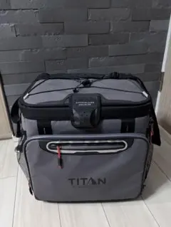 タイタン 60缶クーラーバッグ キャリーカート付き ブラック/グレー TITAN タイタン 60缶クーラーバッグ キャリーカート付き ブラック/グレー