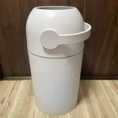 おむつゴミ箱　Pigeon