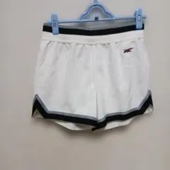 最終価格)アシックス ホワイト ショートパンツ
