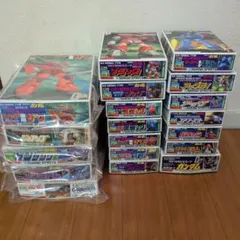 ガンプラ　旧キット　まとめ売りのサムネイル