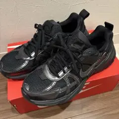 NIKE V2K RUN ブラック 8.5 26.5cm