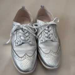 Cole Haan シルバーウィングチップシューズ　中古　コールハーン