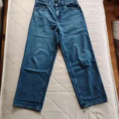 UNIQLO ワイドレッグデニムパンツ