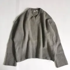 【美品✨】ギャルリーヴィー ファインウールVネックニット ゆったり グレージュ