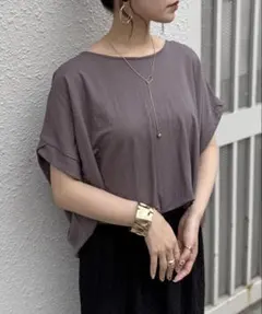 ikka 【接触冷感】鹿の子センターシームタックプルオーバーのサムネイル