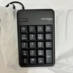 【新品未使用 】ELECOM テンキーボード TK-TCM012B 箱ありのサムネイル