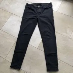 Item thumbnail for item 2e03a927-8c90-4802-9b65-8566ea260444