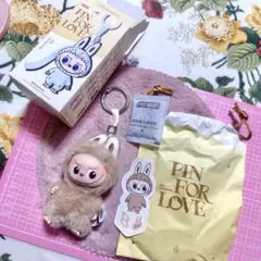 POPMART LABUBU ラブブ PIN FOR LOVE イニシャル Bのサムネイル