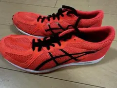 アシックス　陸上シューズ