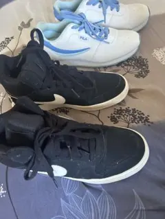 FILA スニーカー ホワイト×ライトブルー 24.0cm NIKE 24.5のサムネイル