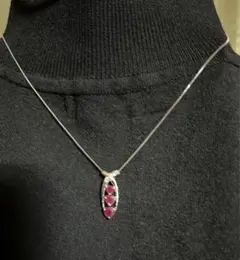 K18WGルビーハート型ペンダントヘッド