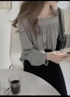 フリルデザイン グレーシャツ Asian L(L)