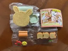 ガチャガチャ　シルバニア 森のにぎやかパン屋さん