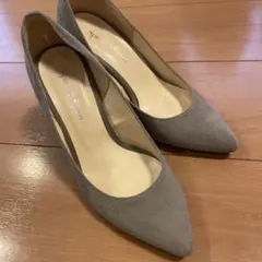 グレー スエード ハイヒールパンプス　スピックアンドスパンのサムネイル