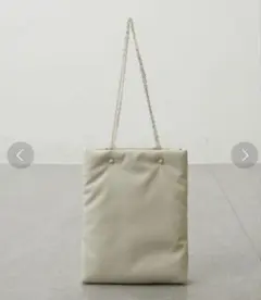 Item thumbnail for item 546d27f3-2337-470e-b2de-e2d4732e5945