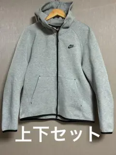 わるにゃんさん専用 NIKE テックフリース セットアップ 上下 L ナイキ わるにゃんさん専用 NIKE テックフリース セットアップ 上下 L ナイキ