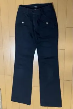 BURBERRY London 黒パンツ 34 値下げ
