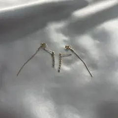 【新品未使用・送料込】ピアス キラキラ