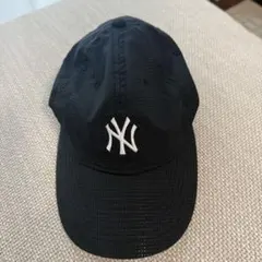 Item thumbnail for item 5e63b394-5b4c-4e72-8bec-7a032e7f6c80