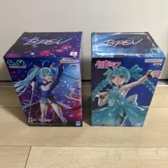 初音ミク フィギュア　２点
