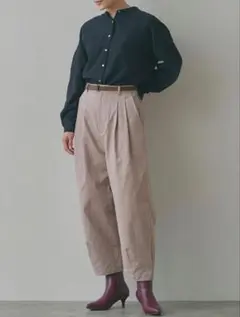 幾つになっても、ずっと好き」品よく決まるチノパンツ - メルカリ