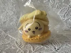 ちいかわ　うさぎ　マカロン　カプセルトイ