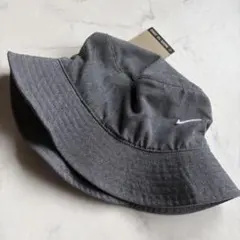 新品未使用 タグ付 Nike バケットハット グレーのサムネイル