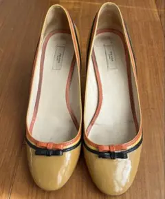 Item thumbnail for item 75477f4e-5960-4758-84e4-96a8943d9f9c