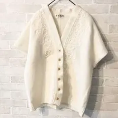 Item thumbnail for item 2a97b191-6bc4-42af-8175-c7ba2ce48dbe