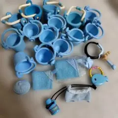 シルバニア　バケツだらけ+青い小物セット