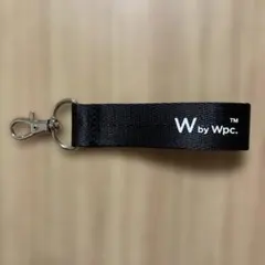 W by Wpc. ロゴキーホルダー