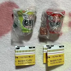 カップヌードル　ミニチュアチャーム