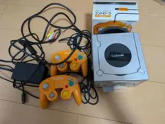 ゲームキューブ　本体　シルバー