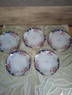 Item thumbnail for item 81260bcb-c6fb-4ff2-82be-6022c9b1e3cf