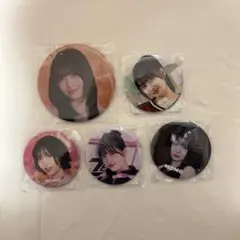 TWICE モモ　缶バッジ