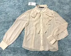 【新品タグ付】ザラ　フリル付きとろみブラウス　長袖