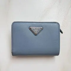 PRADA 프라다 접이식 지갑 사피아노 아스 트러블 삼각형