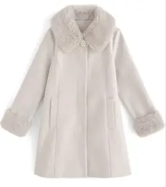 未使用 GRL パールブローチ付きファーフレアコート【ze786】アイボリー M