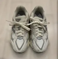 New Balance U9060ECA ホワイト/グレー 24cm
