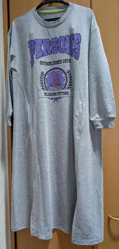 新品未使用パーソンズ長袖ロング丈Tシャツワンピースのサムネイル