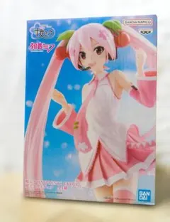 【新品未開封】BANPRESTO EVOLVE 桜ミク フィギュア