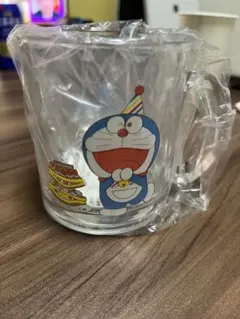ドラえもん ガラス製マグカップ(非売品)