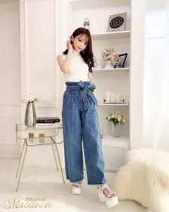 ミシェルマカロン♡新品タグ付ハイウエストリボン付きデニムパンツXSのサムネイル