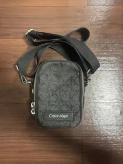 Calvin Klein ショルダーバッグ ブラックのサムネイル