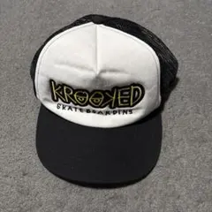KROOKED トラッカーキャップ ホワイト/ブラックのサムネイル