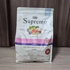 Nutro Supremo 小型犬用 ドライフード 3kg - メルカリ