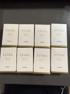 ノエビア EXTRAクレンジングクリーム 8個セットのサムネイル