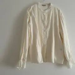 【SM2】 サマンサモスモス アイボリー プリーツデザイン 長袖ブラウス